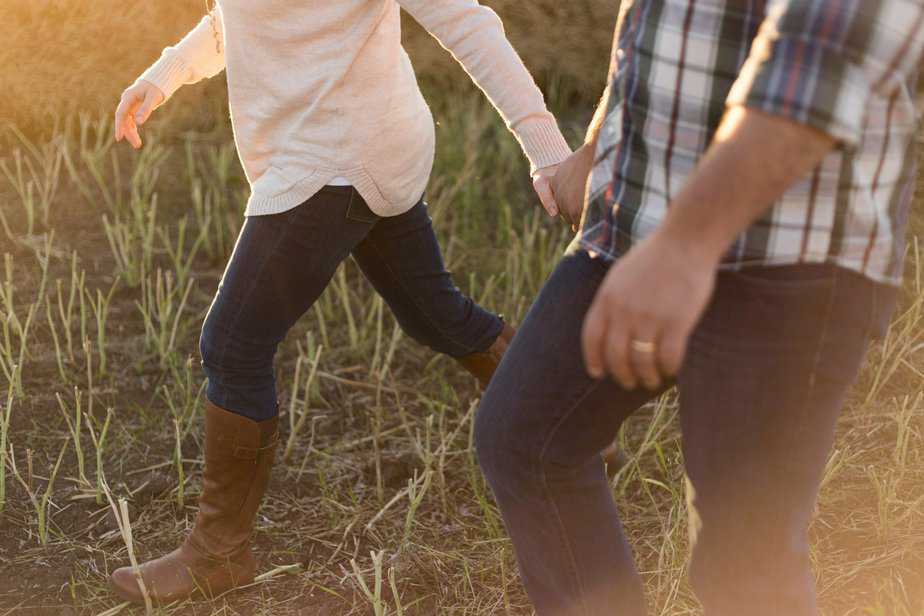 7 Cosas que Realmente Hacen a una Mujer "Material para Esposa" Solo los Hombres de Alta Calidad Entenderán