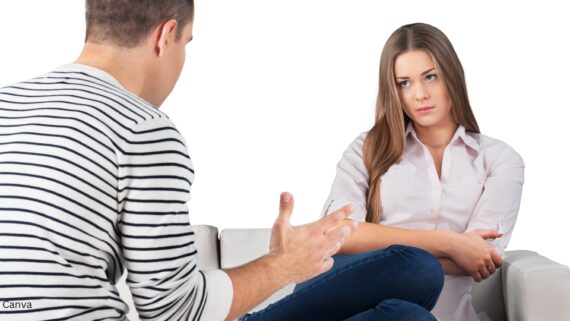 12 Formas Descaradas en las que los Narcisistas Tratan a sus Exparejas