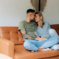 8 señales sorprendentes de que tu matrimonio en crisis aún vale la pena salvar