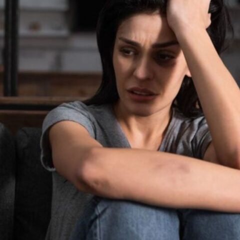 El daño silencioso: 17 maneras en que vivir con un cónyuge narcisista te desgasta lentamente