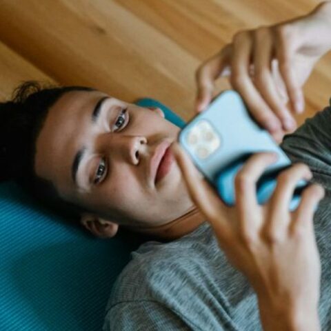 11 Señales de que sigue colado por su ex