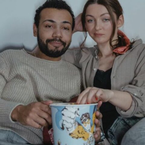 13 Señales de que es emocionalmente inmaduro y sólo quiere que cuides de él