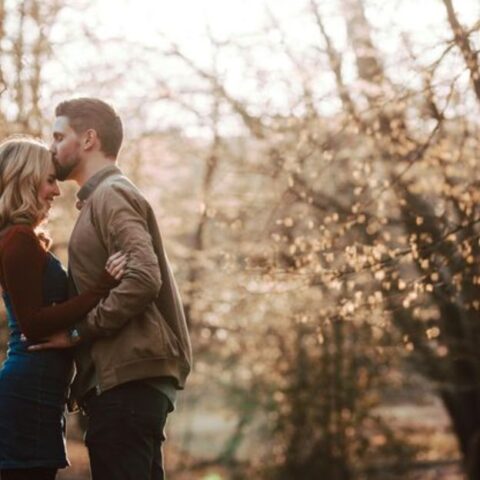 15 maneras sutiles pero poderosas en que los maridos apoyan a sus esposas a diario