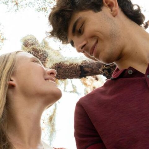 10 Frases que hacen que los hombres se sientan conectados contigo al instante