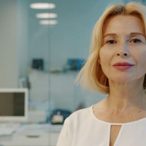 11 razones por las que deberías darle una oportunidad a salir con una mujer mayor