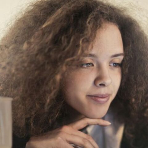 11 Señales de que te utilizan para llamar la atención, no por amor