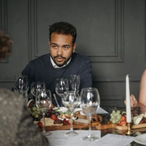 12 Comportamientos Comunes Que Te Hacen Parecer Inseguro Sin Darte Cuenta