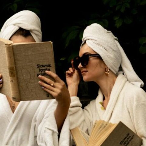 12 señales de advertencia de que alguien está demasiado obsesionado contigo