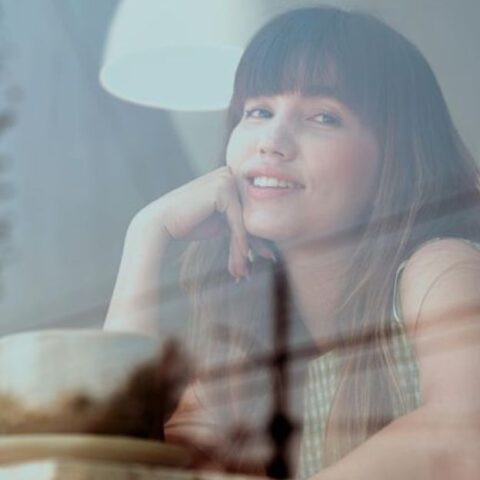 13 señales sutiles de que eres más atractivo de lo que crees, según la ciencia