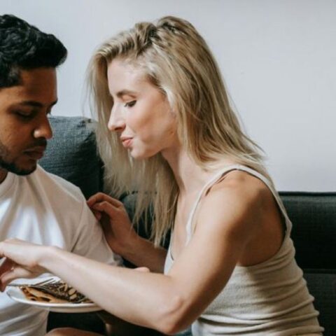 7 mentiras que la gente dice al principio de una relación