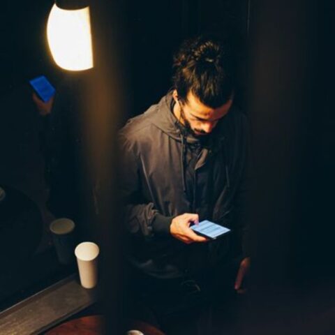 10 comportamientos casuales que los hombres normalizan y que ponen a las mujeres al l&iacute;mite