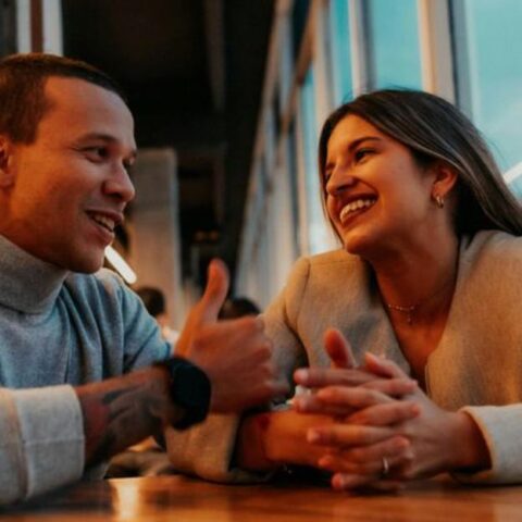 10 cosas que los hombres hacen sólo cuando se enamoran de ti