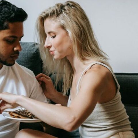 10 errores que cometen las parejas despu&eacute;s de irse a vivir juntos