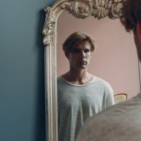 11 rasgos ocultos que hacen que los narcisistas sean tan destructivos