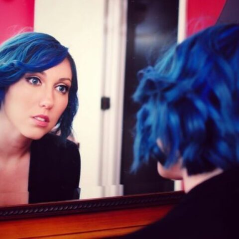 12 trucos sutiles que utilizan los narcisistas para pescar cumplidos