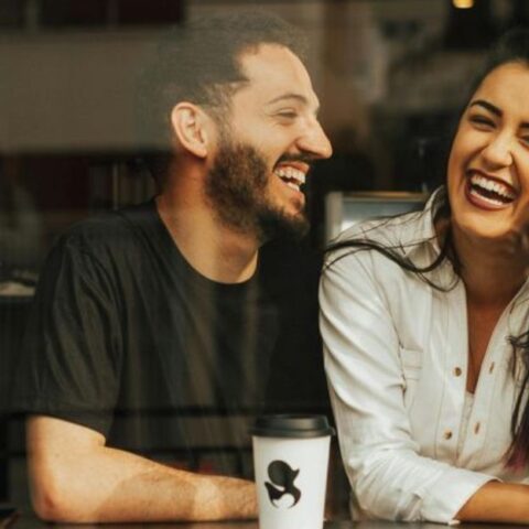 Los hombres tienen 10 h&aacute;bitos que consideran atractivos, pero que en realidad no lo son