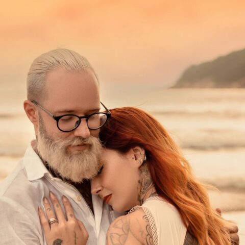 10 rasgos que los narcisistas buscan en las mujeres (y por qué se fijan en ti)