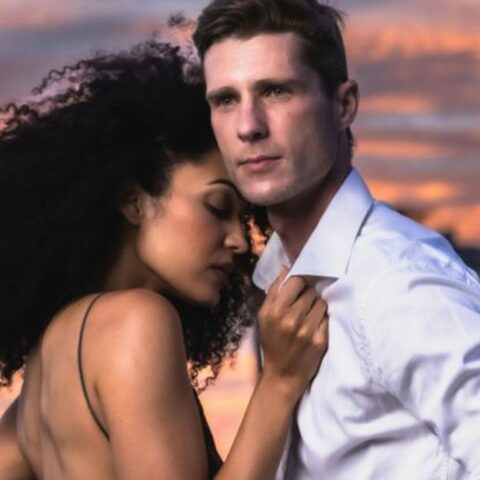 10 Razones Psicol&oacute;gicas por las que Permaneces en Relaciones que te Hacen Da&ntilde;o