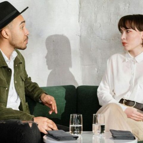 11 Se&ntilde;ales sutiles de que te est&aacute;n manipulando sin que te des cuenta