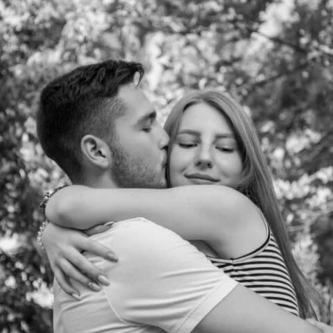 Un hombre de verdad siempre pone a su mujer en primer lugar