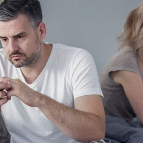 12 Cosas Que Hacen Las Mujeres Y Que Pueden Romper Al Instante La Confianza De Un Hombre
