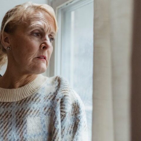11 H&aacute;bitos Comunes Que Pueden Indicar Que Una Persona Se Siente Sola